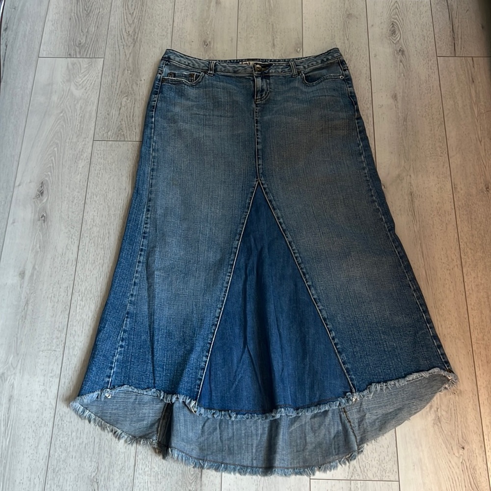 Long skirt size 16 SOLD